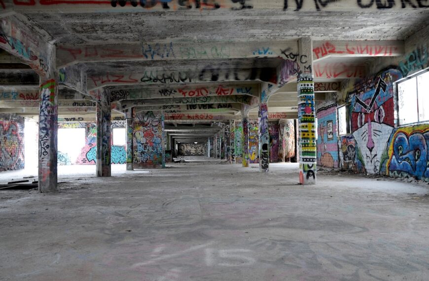 Photo Abandoned factory